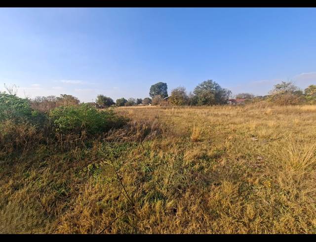 2,032M² VACANT LAND FOR SALE IN HENLEY ON KLIP